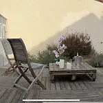 Jolie Petite Maison De Bord De
