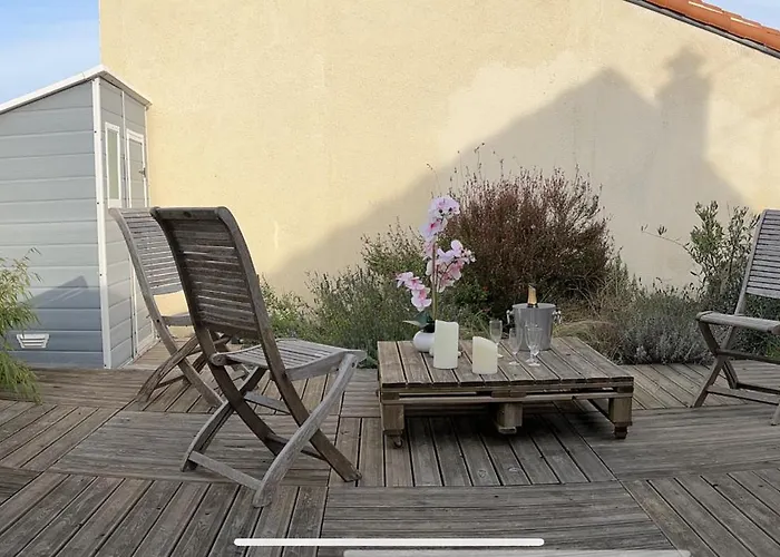 Jolie Petite Maison De Bord De