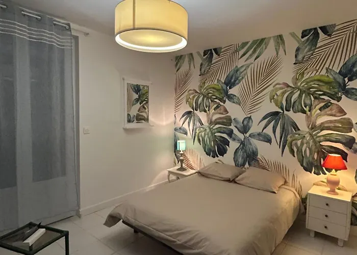 Jolie Petite Maison De Bord De * Le Croisic