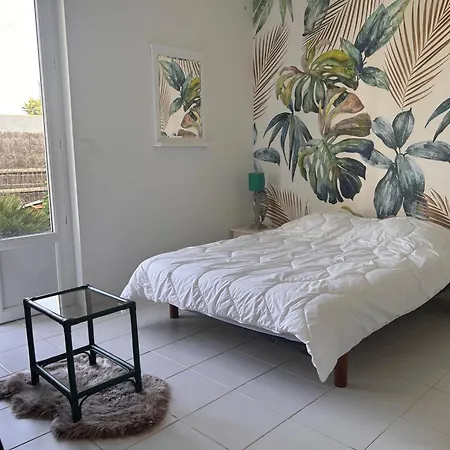 Jolie Petite Maison De Bord De Дом отдыха Ле Круазик