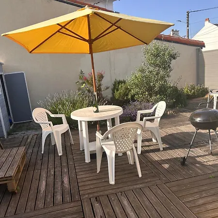 Jolie Petite Maison De Bord De